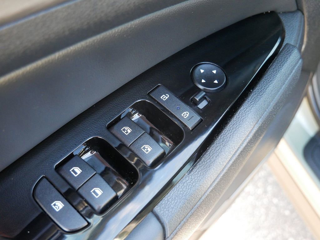 Used 2023 Kia Sportage X-Line w/ X-Line Premium Package image 16