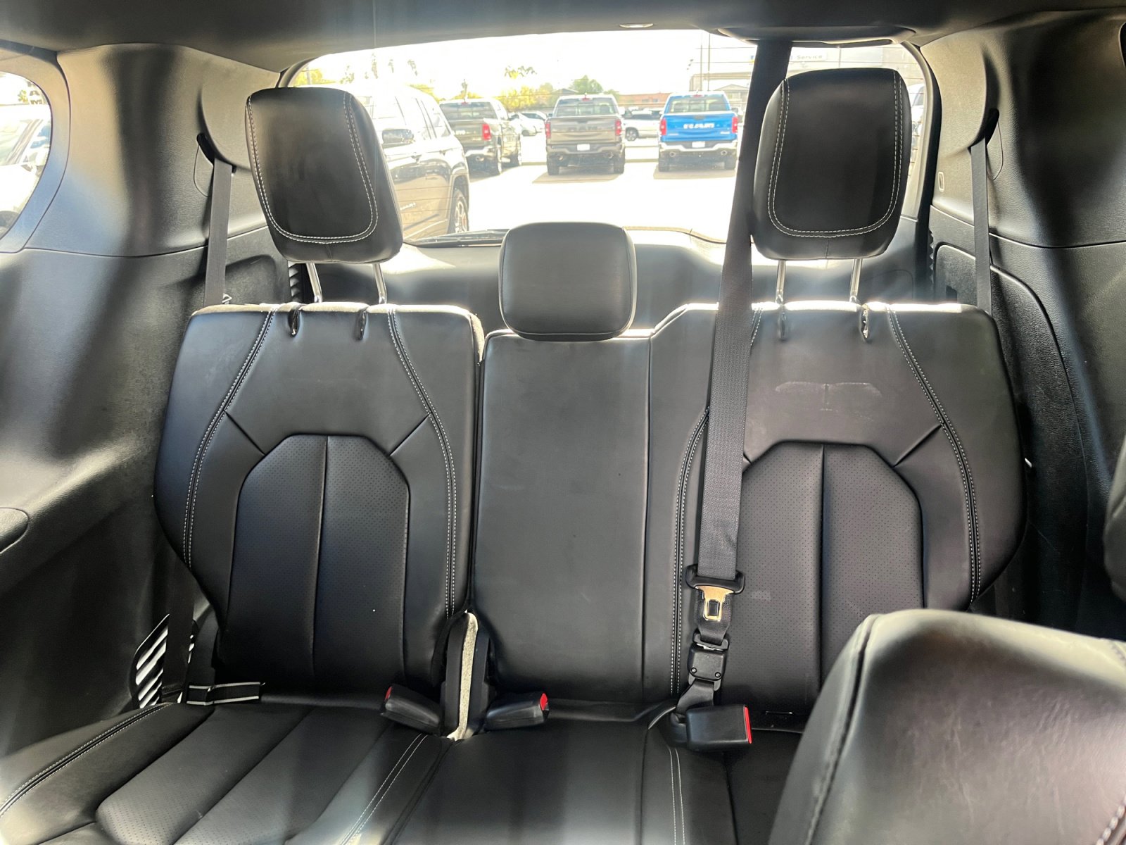 Used 2023 Chrysler Pacifica Touring-L w/ S Appearance Package image 17