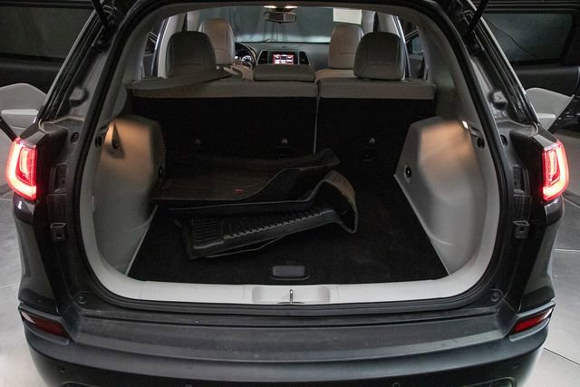 Used 2021 Jeep Cherokee Latitude Lux w/ Trailer Tow Group image 19