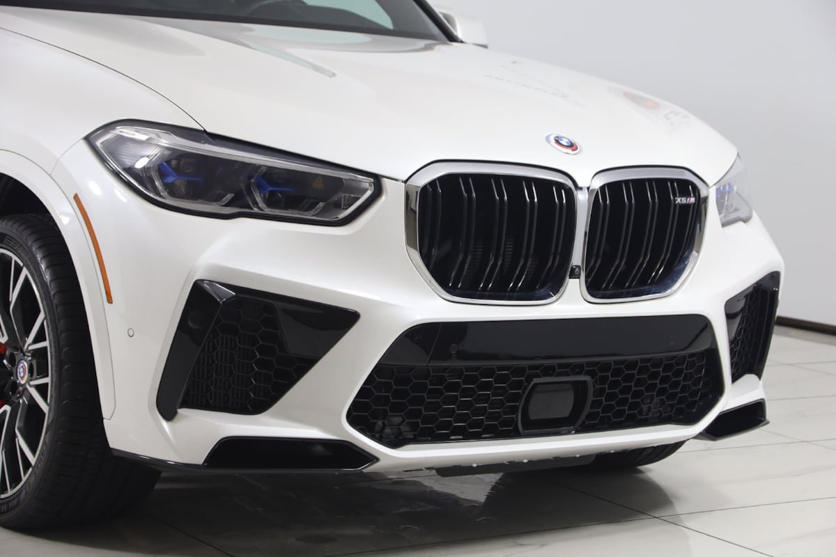 Used 2023 BMW X5 M w/ Executive Package AWD/4WD image 46