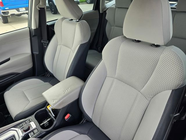 Used 2023 Subaru Forester Premium image 30