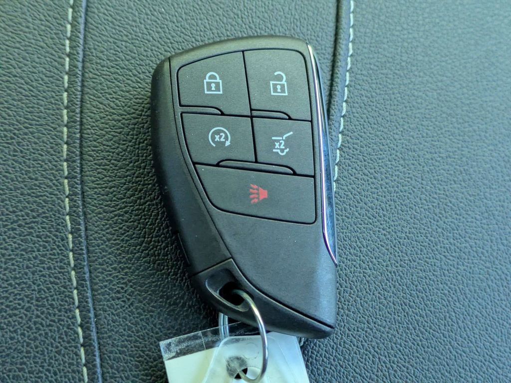 Used 2024 Chevrolet Traverse LT AWD/4WD image 30
