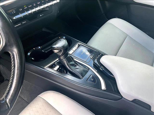 Used 2019 Lexus UX 200 w/ Accessory Package 2 FWD image 14