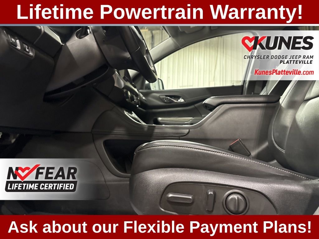 Used 2023 GMC Acadia SLT image 22