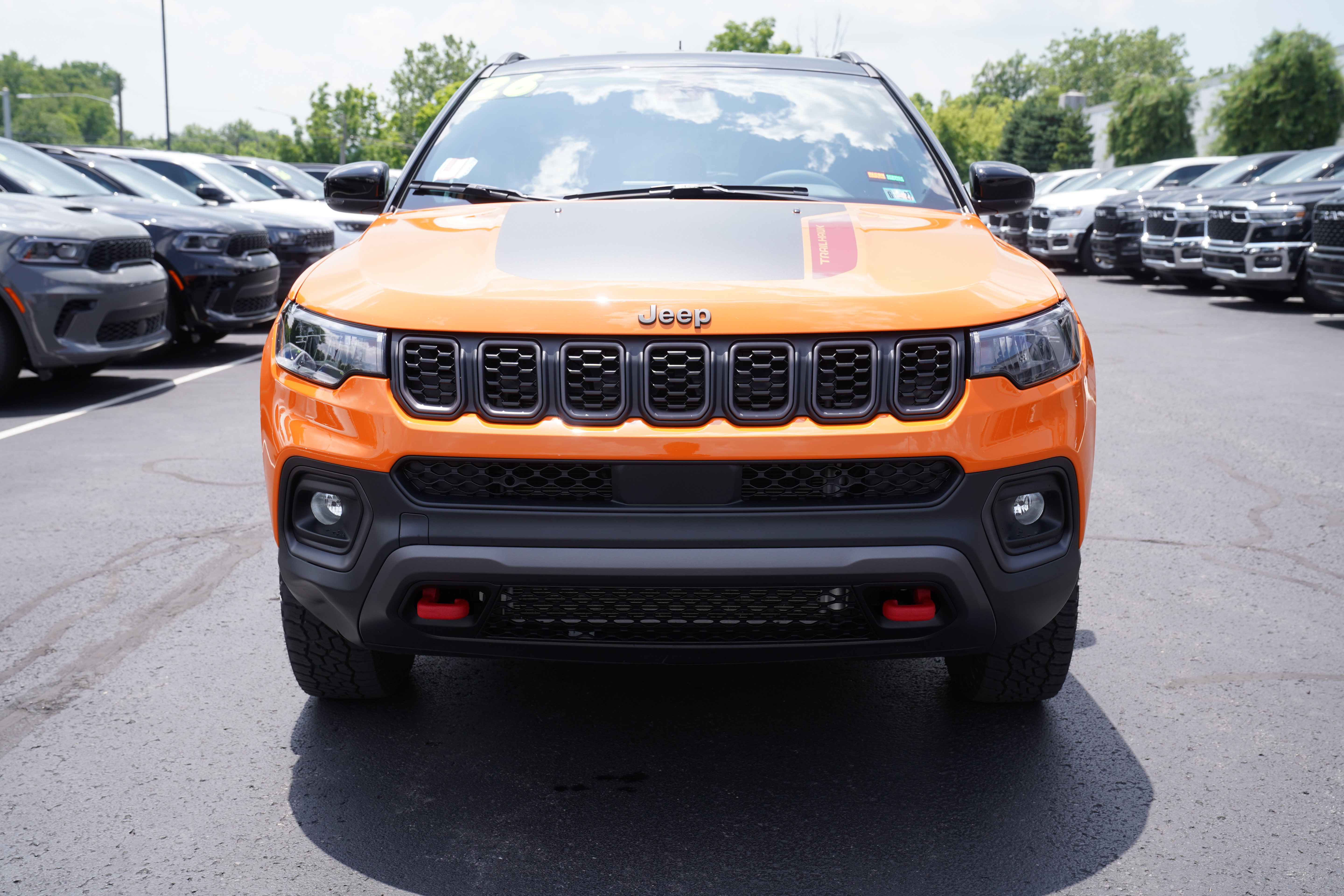Used 2026 Jeep Compass Trailhawk AWD/4WD image 10