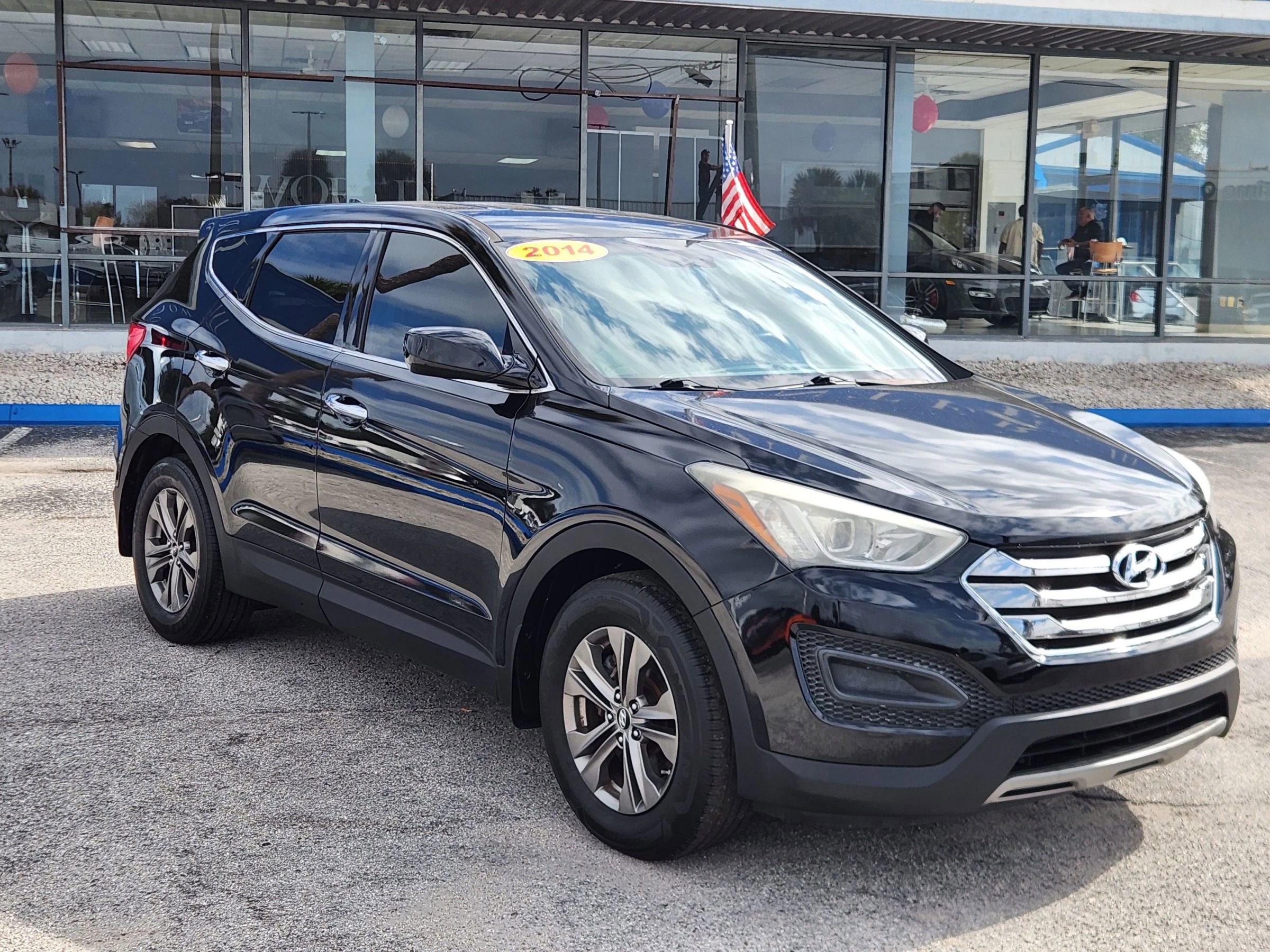Used 2014 Hyundai Santa Fe Sport image 2