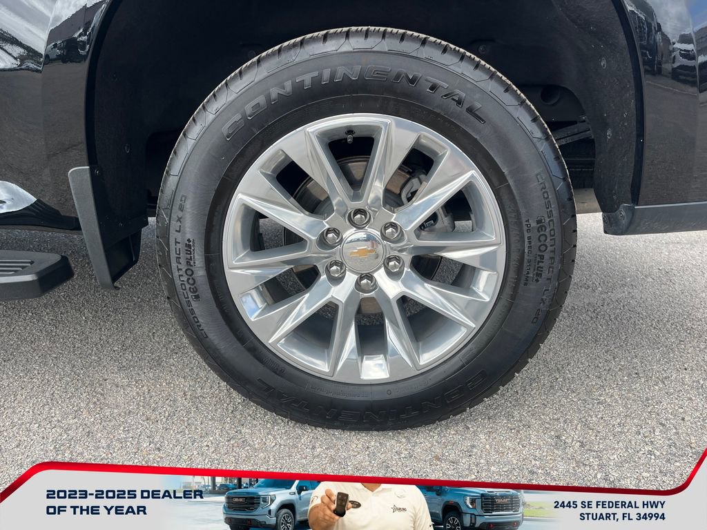 Used 2024 Chevrolet Silverado 1500 High Country w/ High Country Premium Package image 9