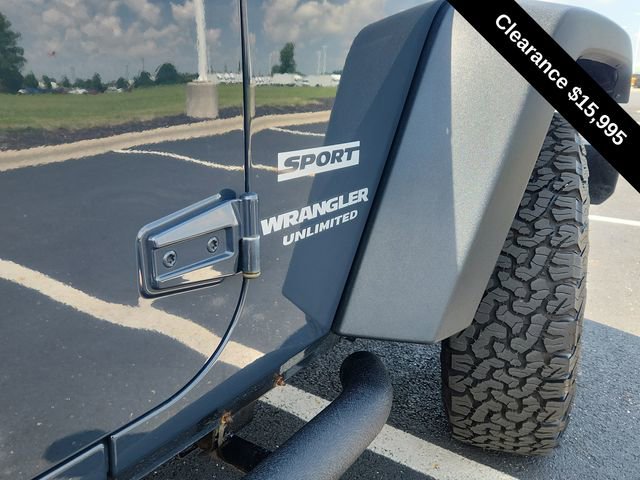 Used 2017 Jeep Wrangler Unlimited Sport w/ Connectivity Group image 17