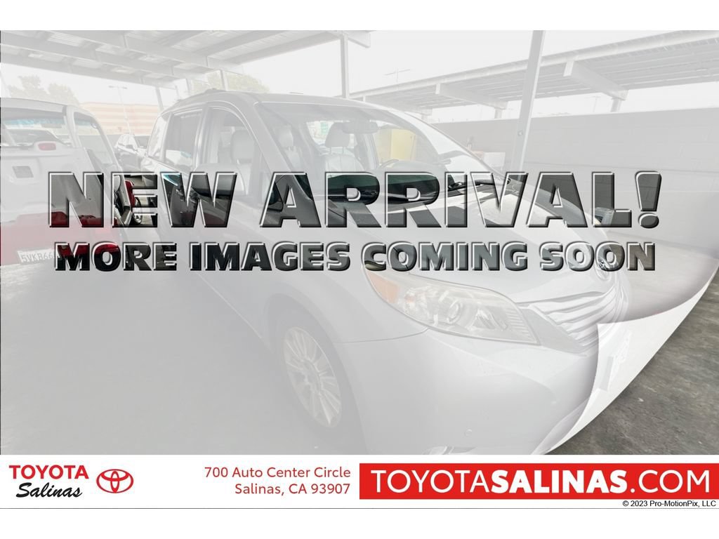 Used 2011 Toyota Sienna Limited w/ Premium Pkg