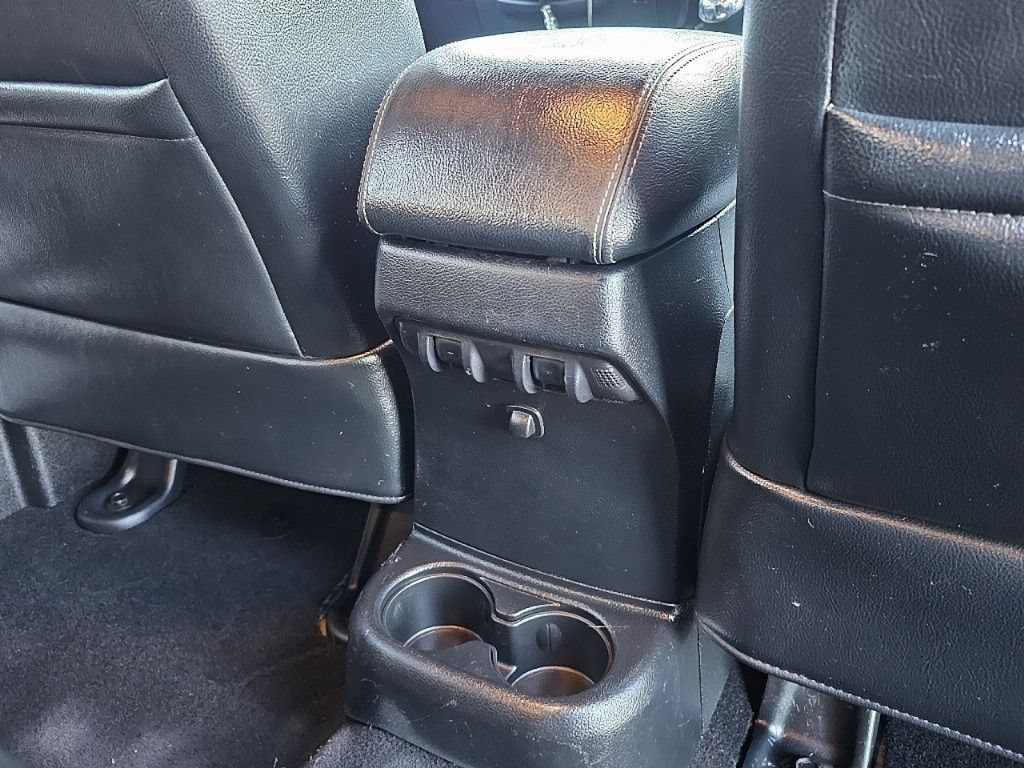 Used 2015 Jeep Wrangler Unlimited Rubicon AWD/4WD image 20