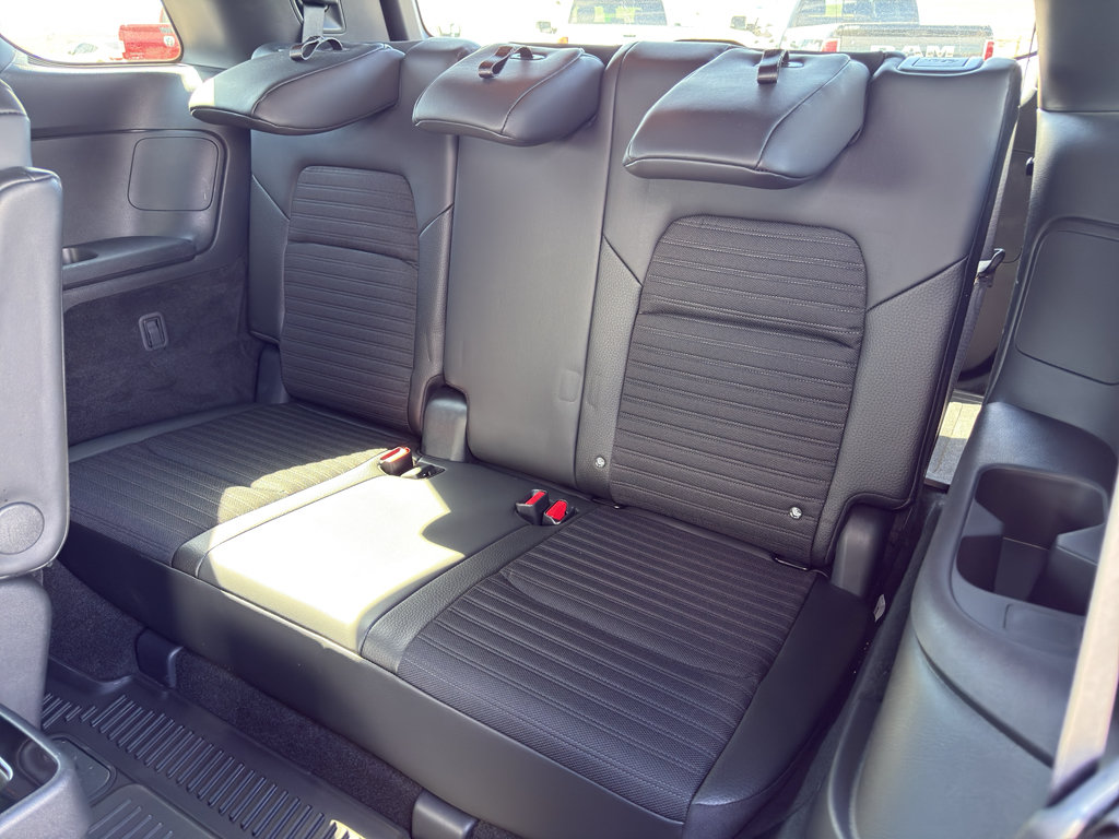 Used 2025 Nissan Pathfinder Rock Creek AWD/4WD image 11