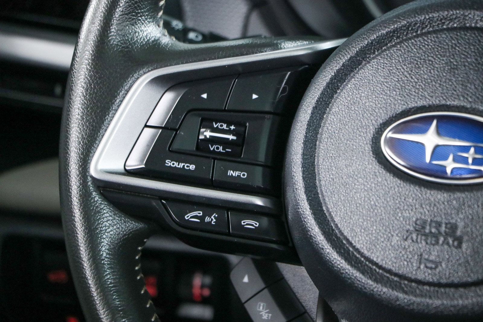 Used 2024 Subaru Forester Limited w/ Convenience Package image 13