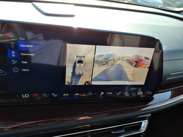 New 2027 Chevrolet Traverse RS w/ LPO, Floor Liner Package AWD/4WD image 14