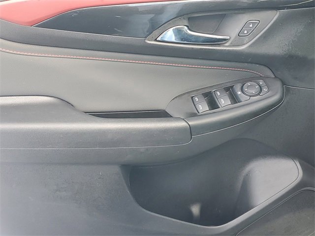 Certified 2024 Chevrolet TrailBlazer RS w/ Driver Confidence Package image 13