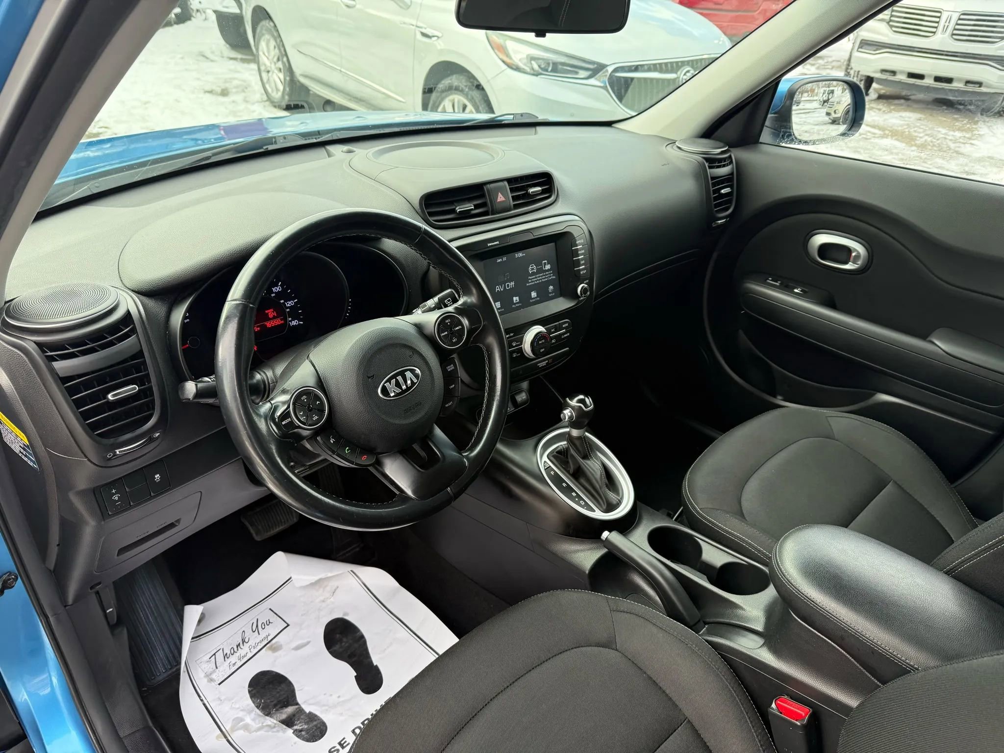 Used 2018 Kia Soul + image 15