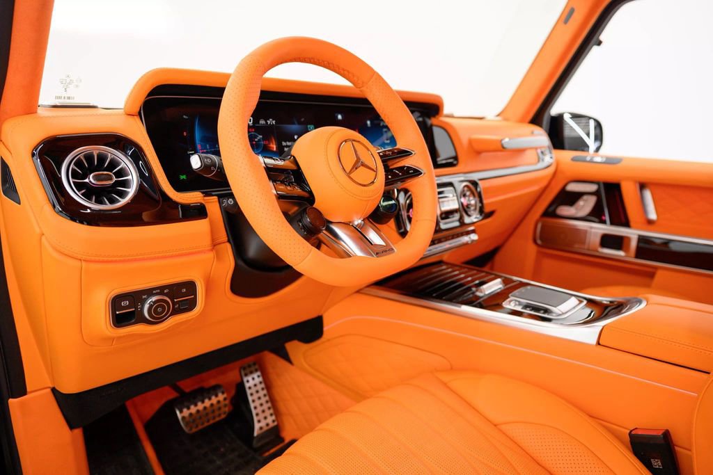 Used 2025 Mercedes-Benz G 63 AMG 4MATIC image 17