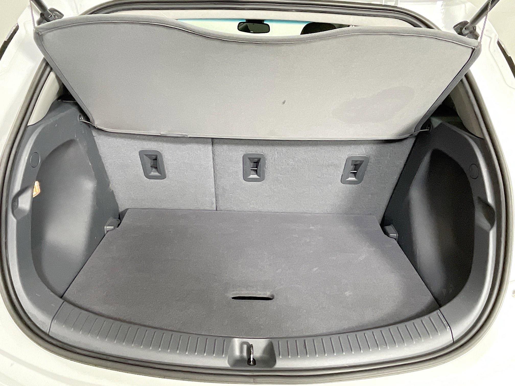 Used 2017 Chevrolet Bolt LT image 27