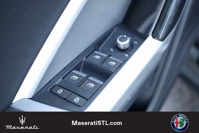 Used 2022 Audi Q3 2.0T Premium image 14