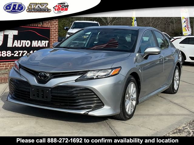 Used 2019 Toyota Camry LE image 3