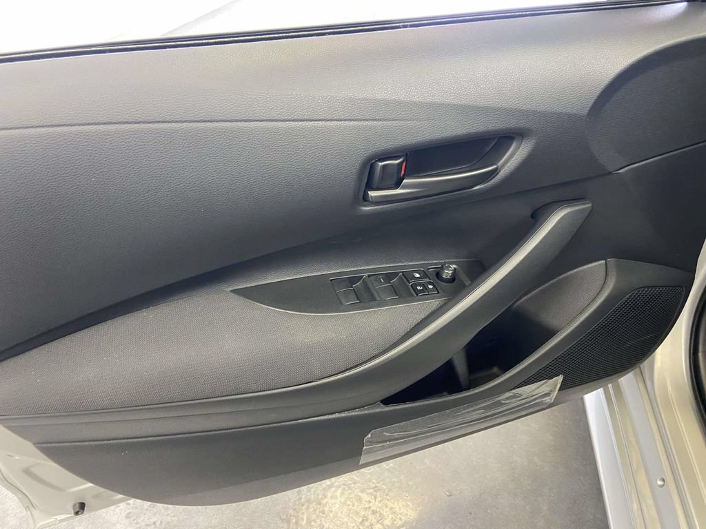 Used 2026 Toyota Corolla LE FWD image 16