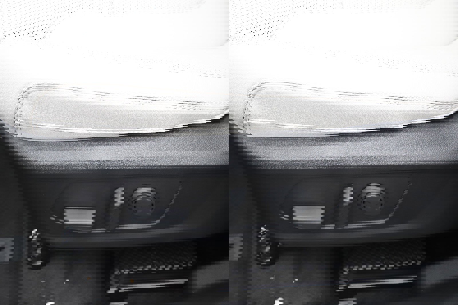 New 2026 Hyundai Tucson Limited image 15