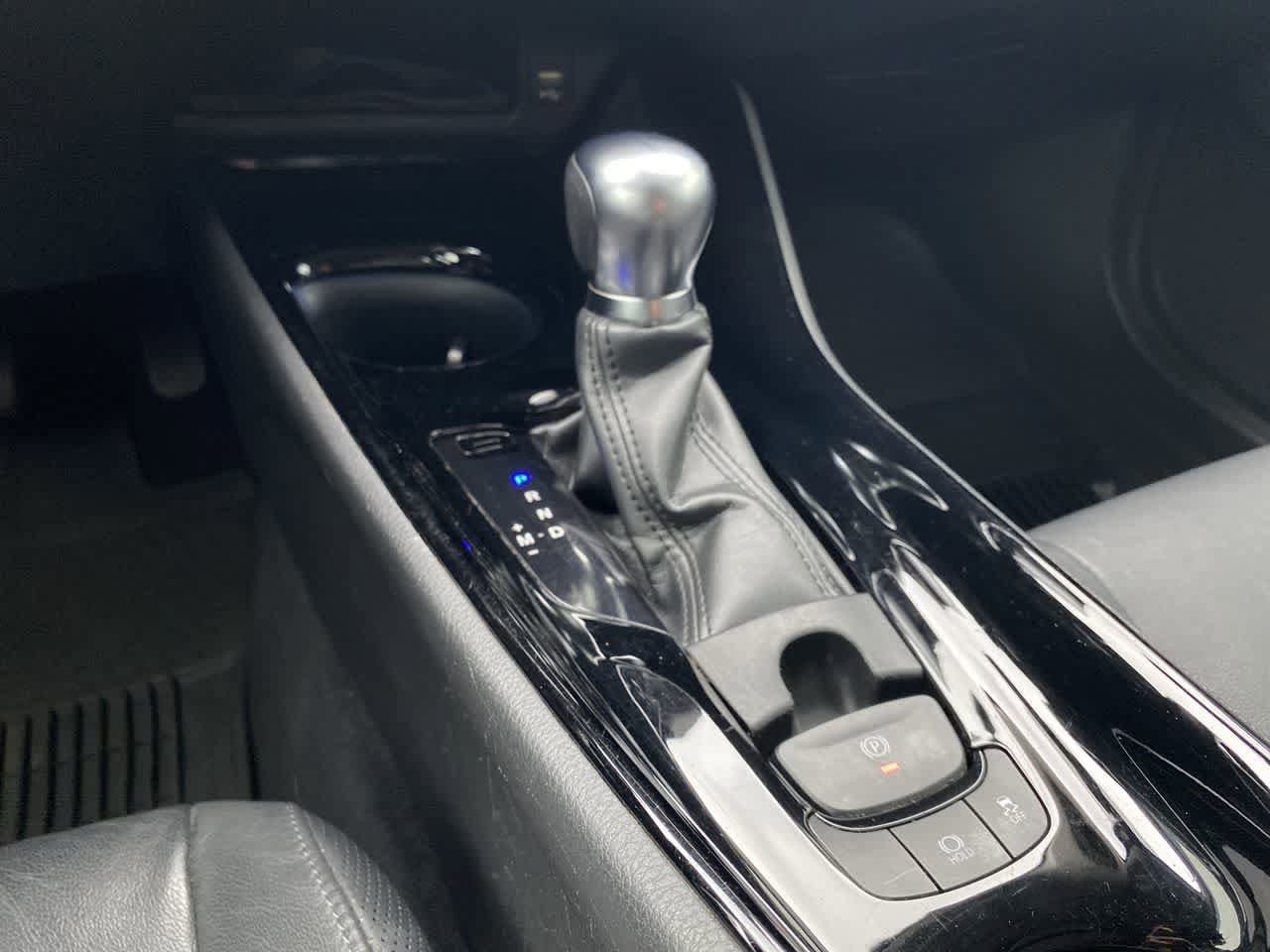 Certified 2021 Toyota C-HR Limited FWD image 19