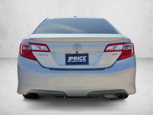 Used 2014 Toyota Camry SE FWD image 6