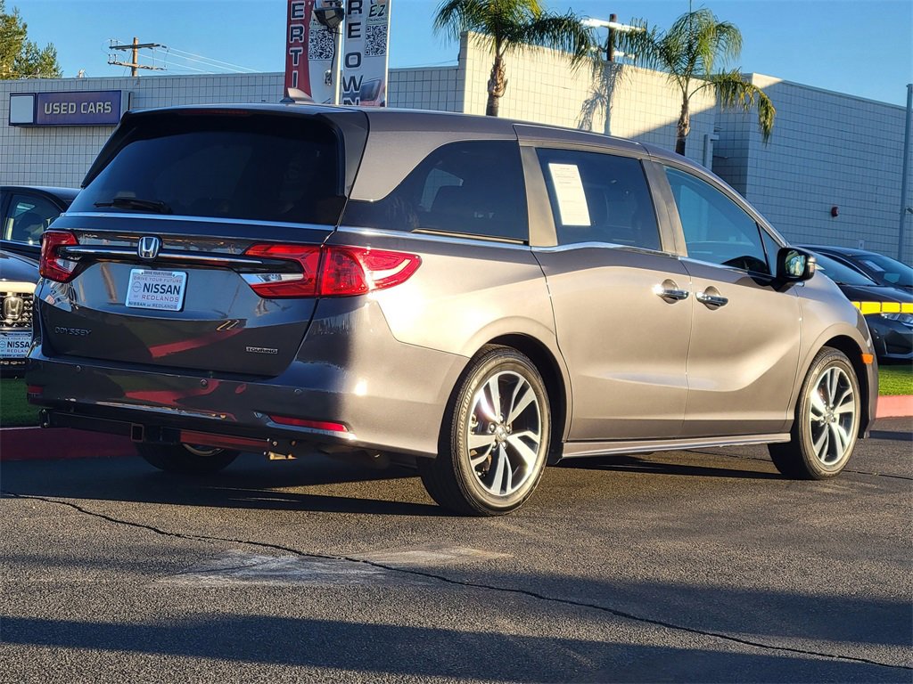 Used 2024 Honda Odyssey Touring image 2