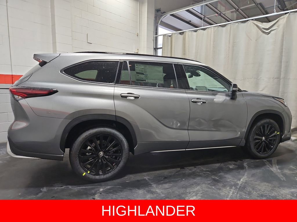New 2026 Toyota Highlander XSE image 8