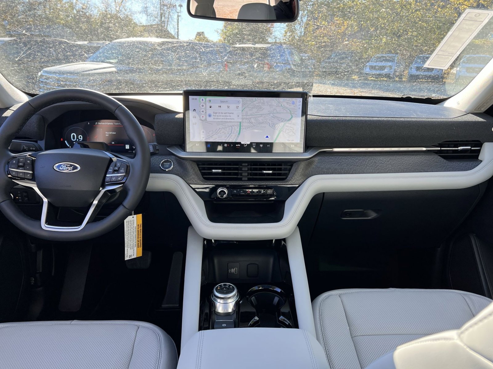 New 2026 Ford Explorer Platinum w/ LUX Leather Package image 23