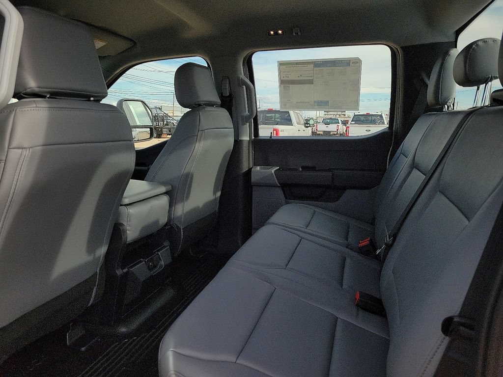 New 2026 Ford F250 XL w/ XL Off-Road Package AWD/4WD image 16