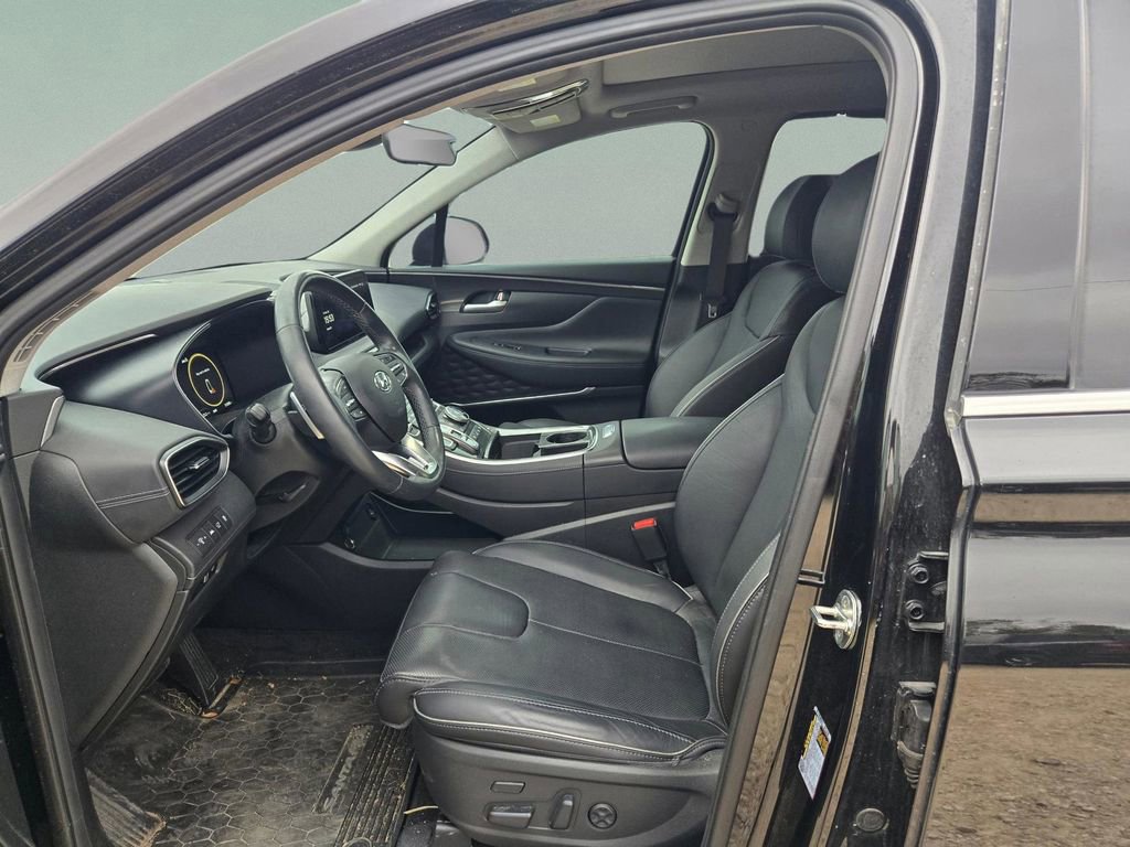 Used 2023 Hyundai Santa Fe Limited image 16