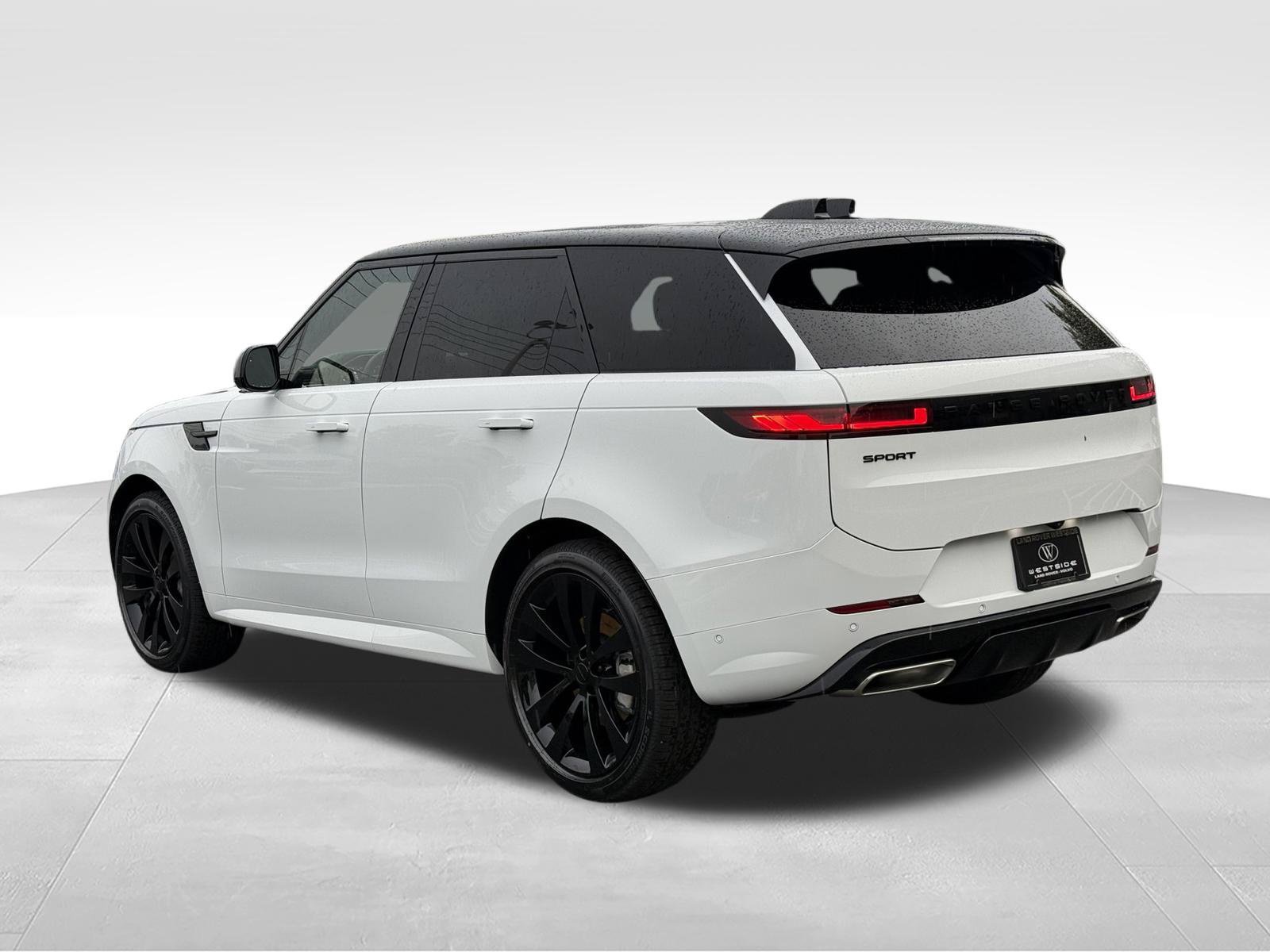 New 2026 Land Rover Range Rover Sport Dynamic SE AWD/4WD image 3