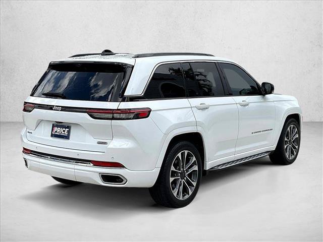 Used 2024 Jeep Grand Cherokee Overland w/ Luxury Tech Group IV AWD/4WD image 2