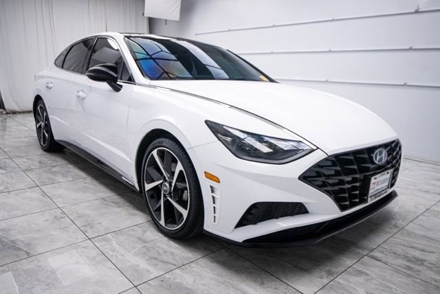 Used 2023 Hyundai Sonata SEL Plus w/ Cargo Package image 4