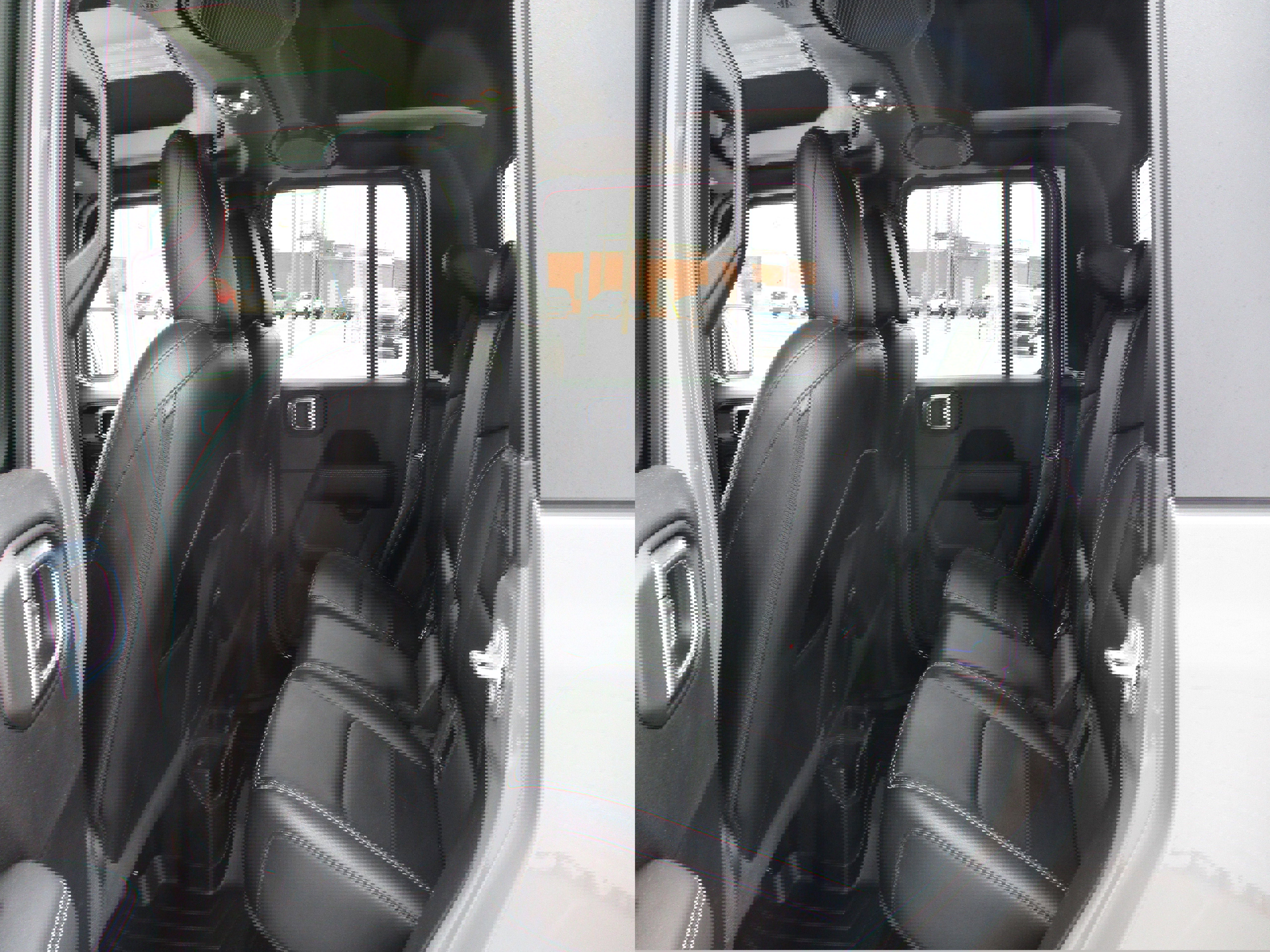 Used 2021 Jeep Gladiator Overland w/ Popular Equipment Package image 17