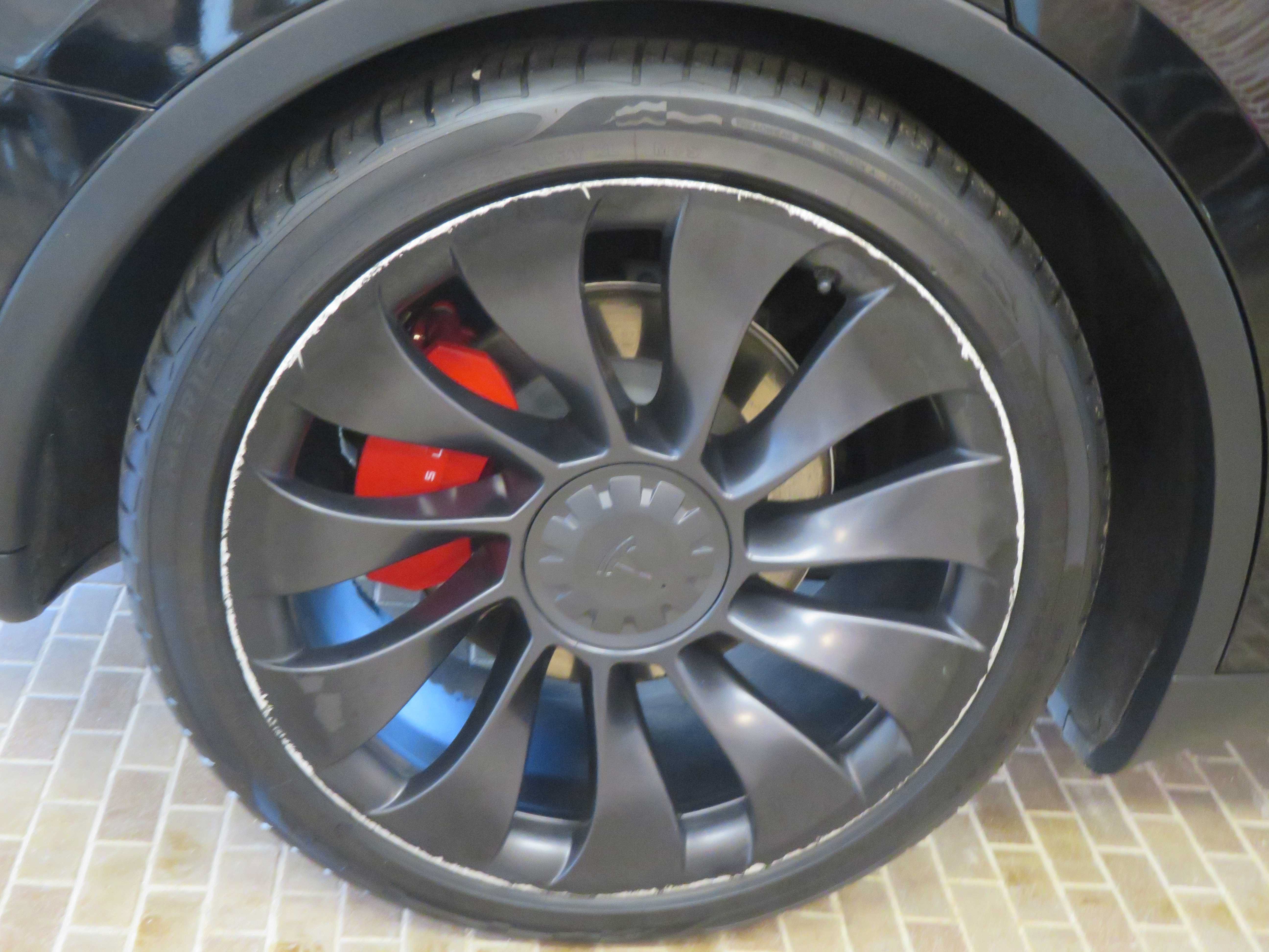 Used 2022 Tesla Model Y Performance AWD/4WD image 9