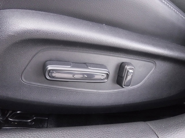 Used 2022 Honda Civic Touring image 17