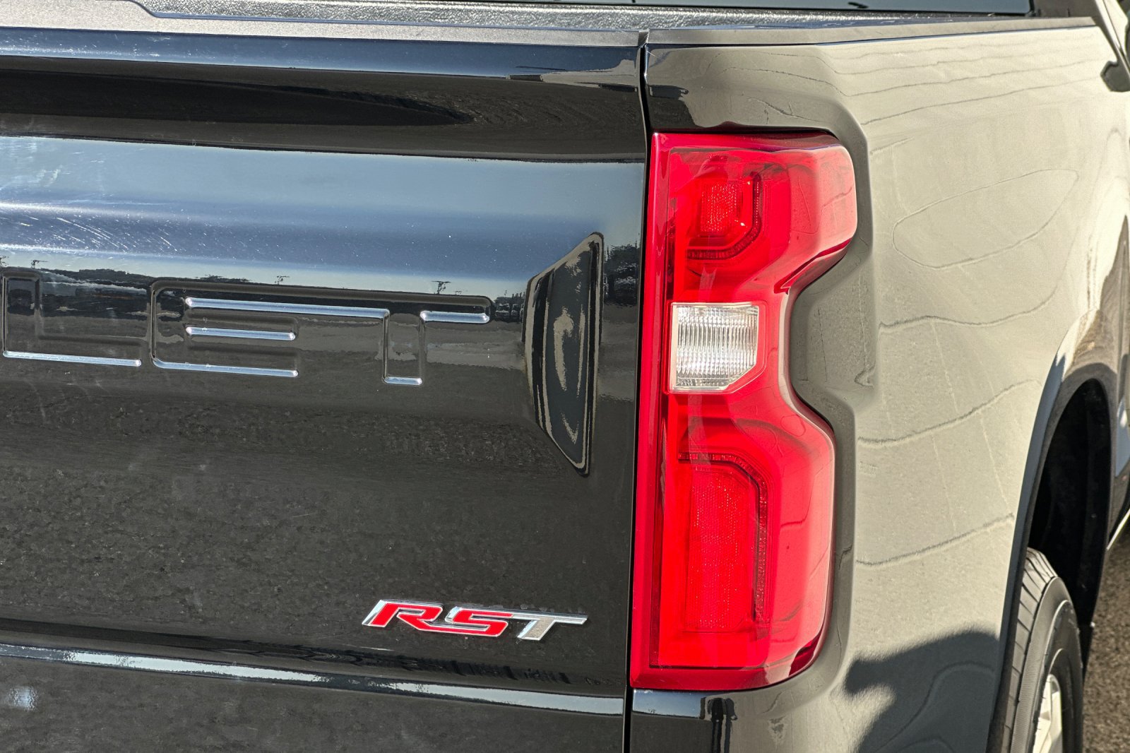 Certified 2026 Chevrolet Silverado 1500 RST RWD image 37