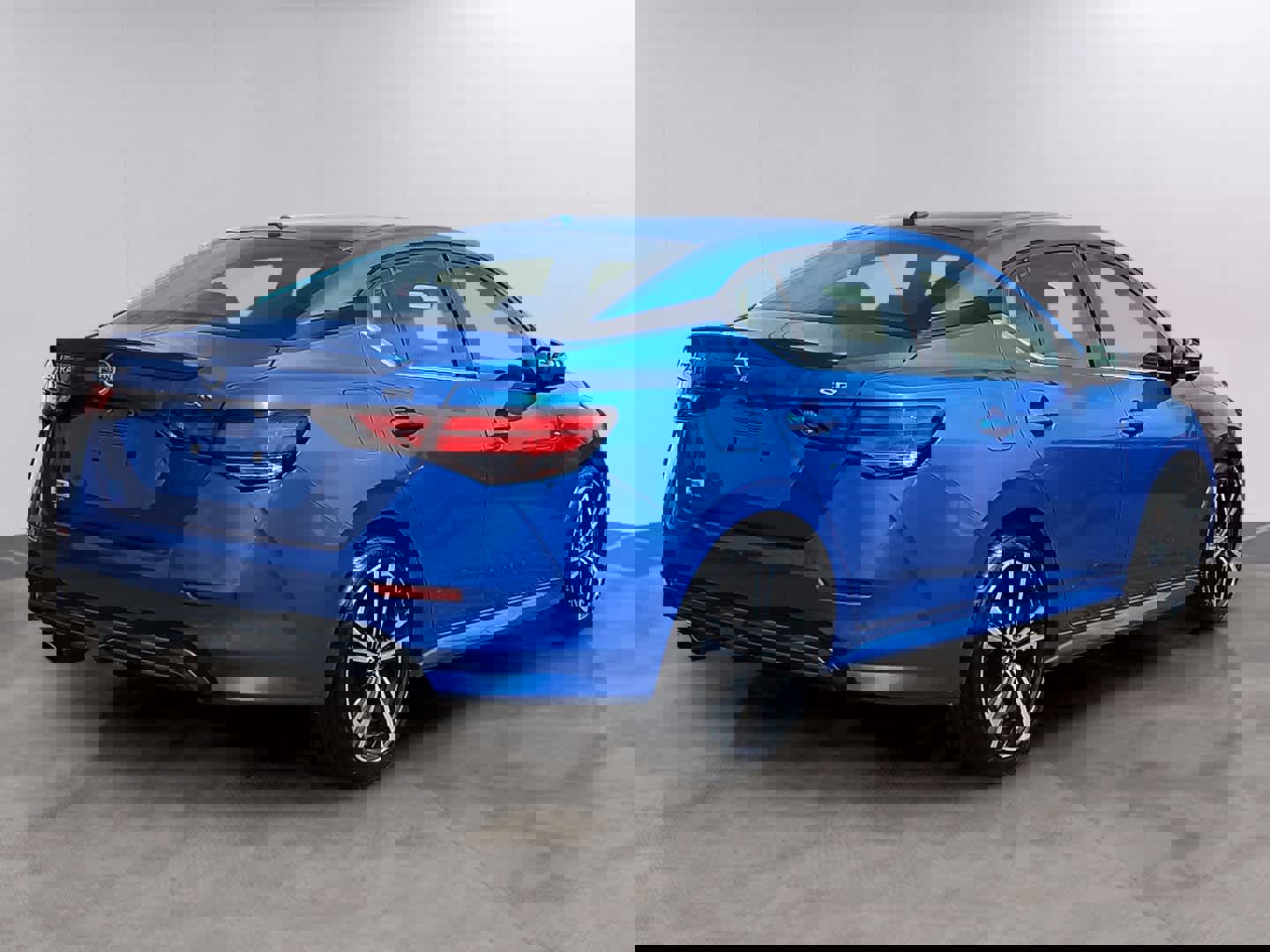 Used 2020 Nissan Sentra SR image 4