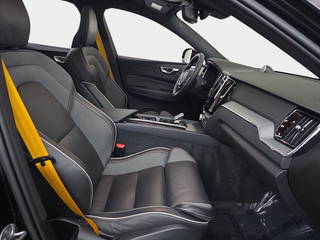 Used 2023 Volvo XC60 T8 Polestar image 10