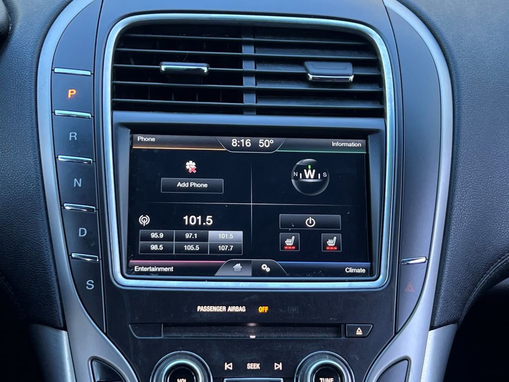 Used 2016 Lincoln MKX Premiere image 16