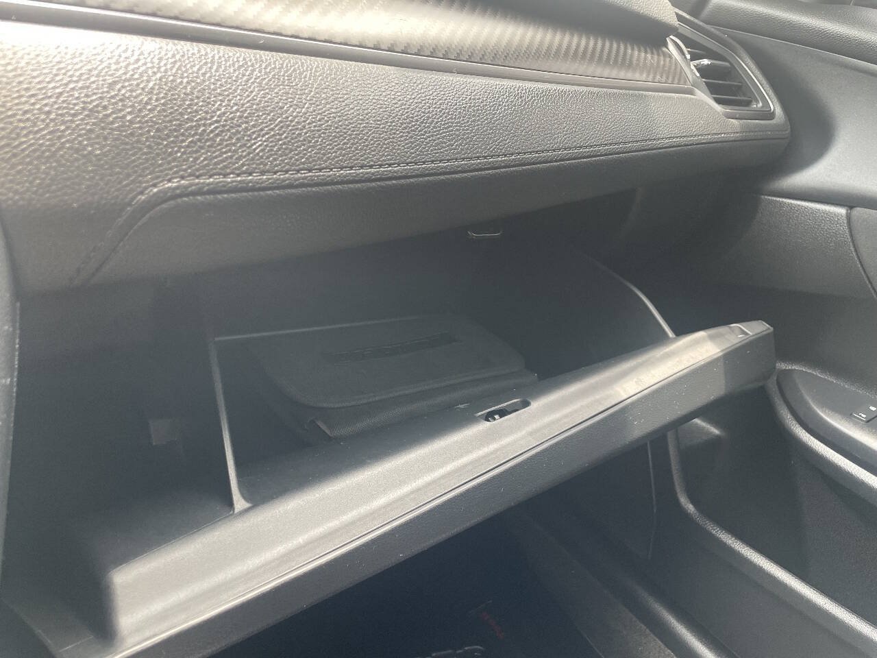 Used 2018 Honda Civic Si image 29