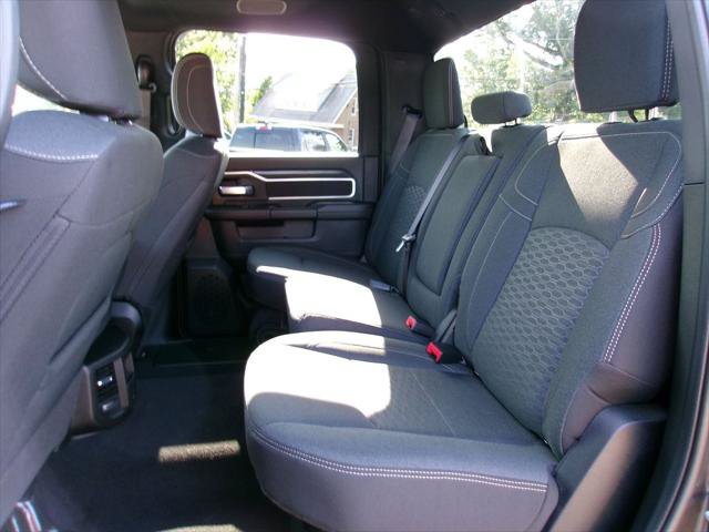 Certified 2025 RAM 2500 Big Horn AWD/4WD image 10