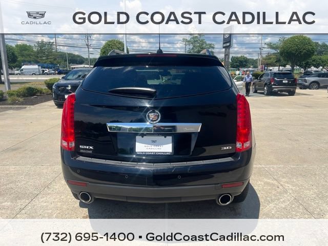 Used 2015 Cadillac SRX Luxury FWD image 3