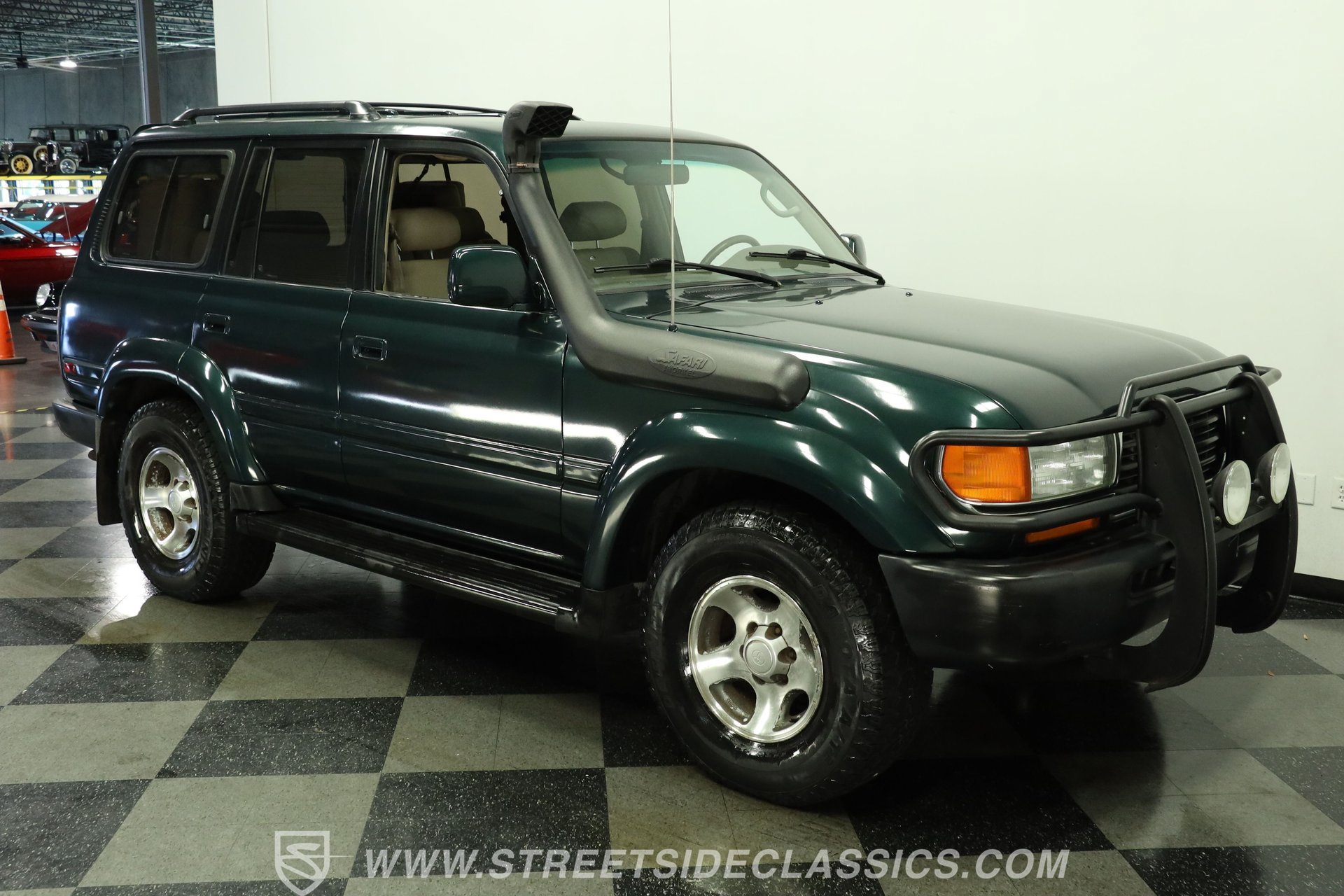 Used 1997 Toyota Land Cruiser w/ Collector's Edition Pkg AWD/4WD image 14