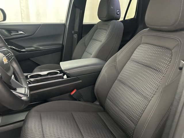 Used 2025 Chevrolet Equinox LT AWD/4WD image 9