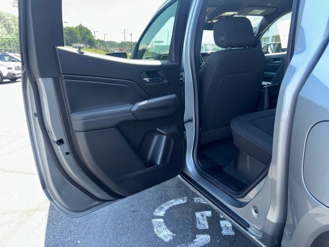New 2026 GMC Canyon Elevation w/ Convenience Package RWD image 31