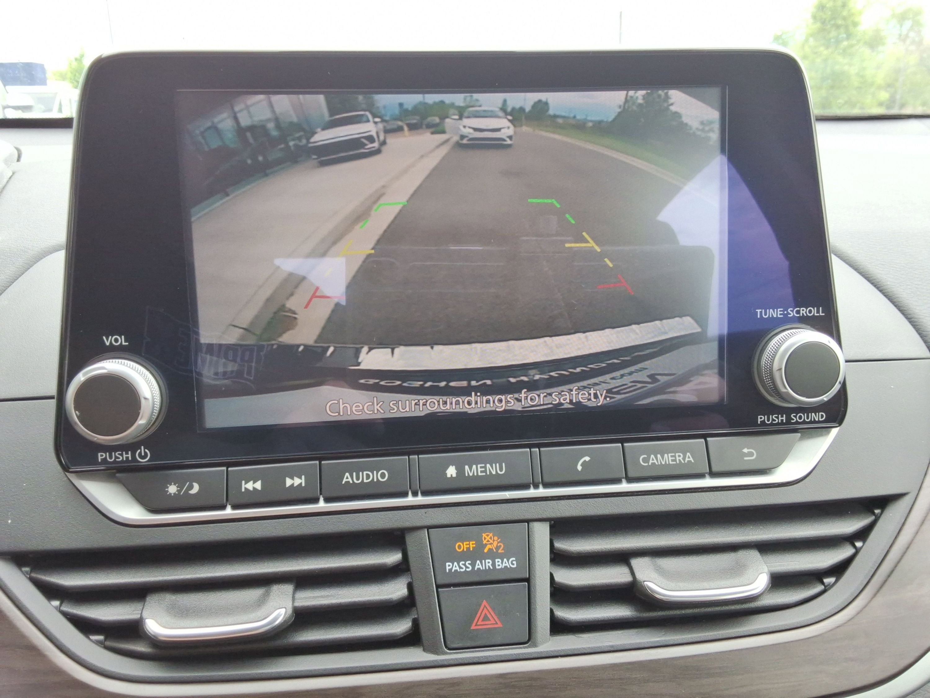 Used 2023 Nissan Altima 2.5 SV AWD/4WD image 16