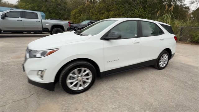 Used 2020 Chevrolet Equinox LS image 4